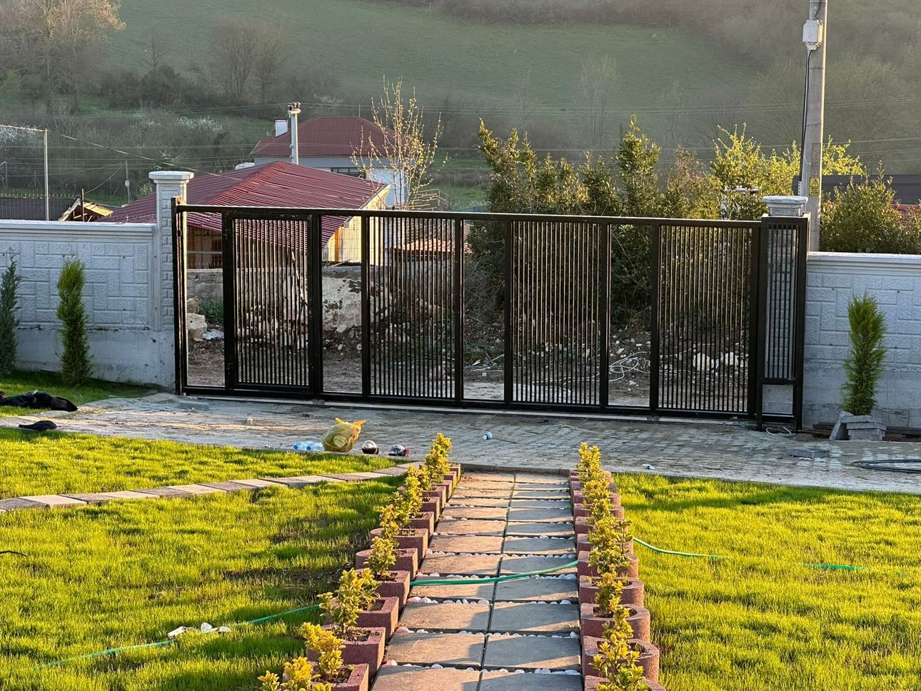Sürgülü Bahçe Kapısı